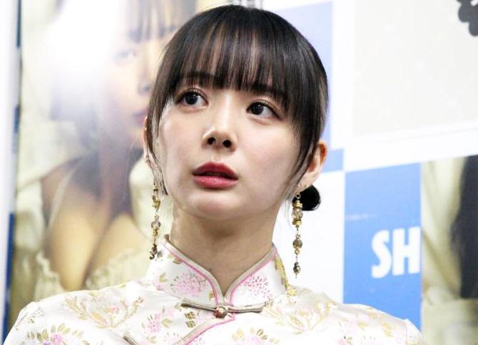 岡田紗佳 ノースリーブで「役満ボディー」が圧巻の破壊力「美女降臨」「リーチ一発ツモ」ファン騒然 - デイリースポーツ