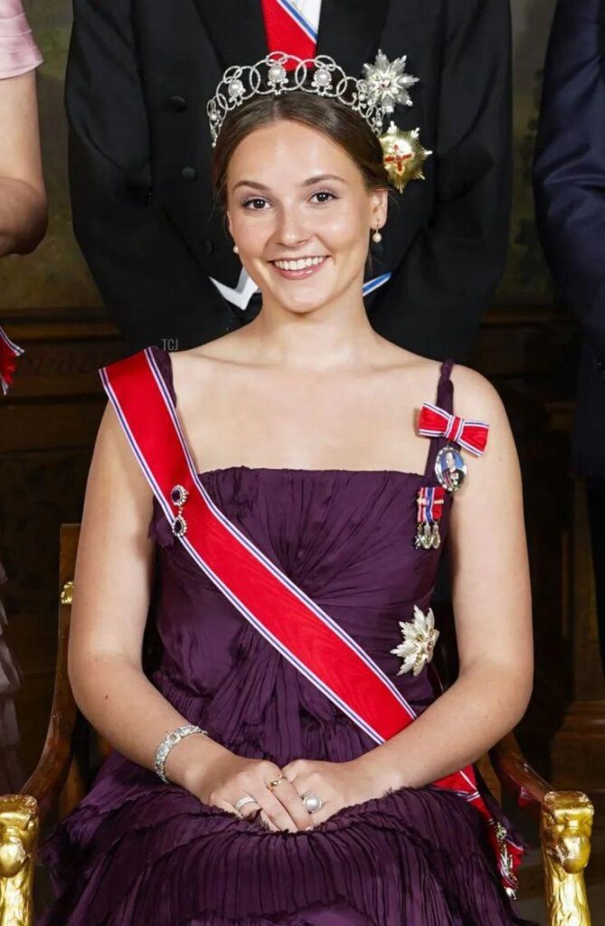 イングリッド・アレクサンドラ王女についてどう思いますか？そして人々はFuture Queenについてどう思っているのでしょうか？
