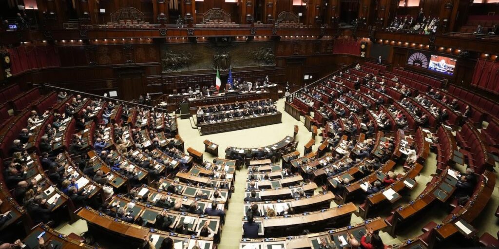 性犯罪の根拠を変える超党派の修正案が承認された：もはや強制ではなく、「自由かつ最新の」同意の欠如