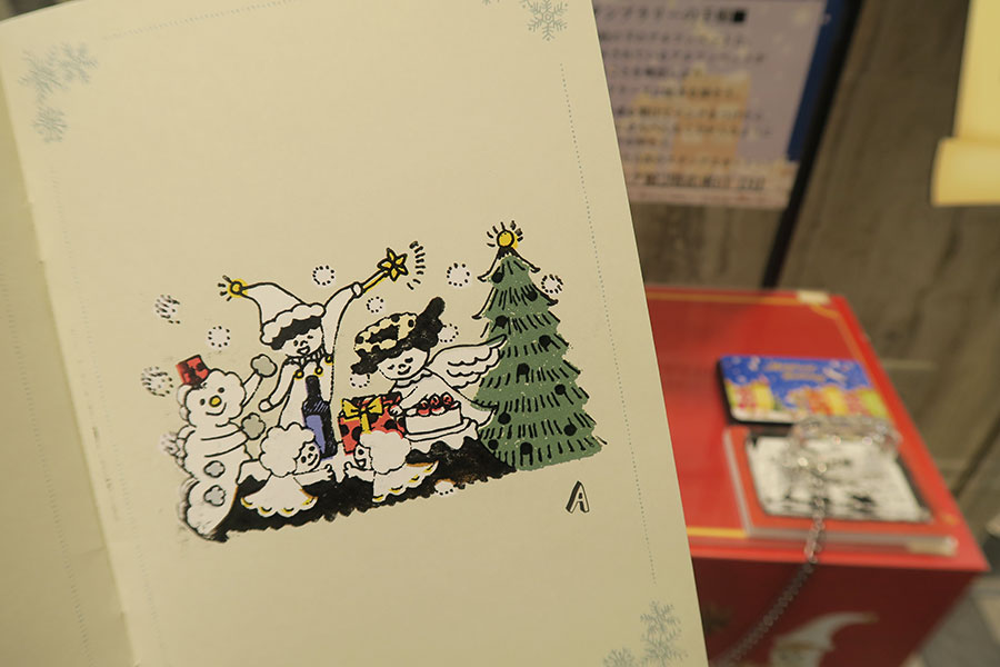 陶人形作家うえのえみ氏描き下ろしによる『絵本スタンプラリー』（Lmaga.jp撮影）