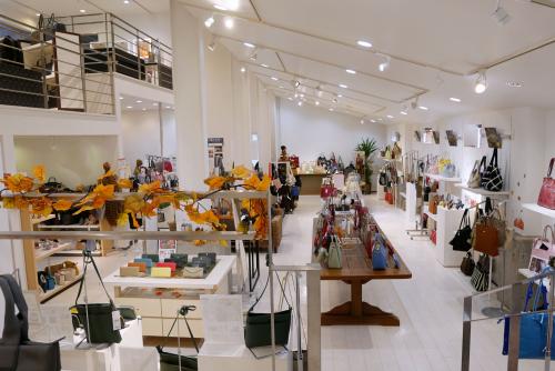 2025/11/10 【異業種から見たインテリア市場】 鳥取発のバッグメーカー「バルコス」 バッグ革小物から、ファッション・食・観光へと事業を拡大 CHIENOWAコミュニケーション代表　川﨑智枝