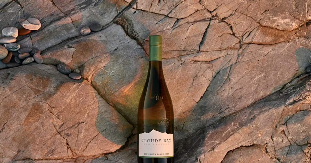 2025年に創立40周年を迎えたニュージーランド ワイン「CLOUDY BAY」最新ヴィンテージ「クラウディー ベイ ソーヴィニヨン ブラン 2025」今秋より順次展開