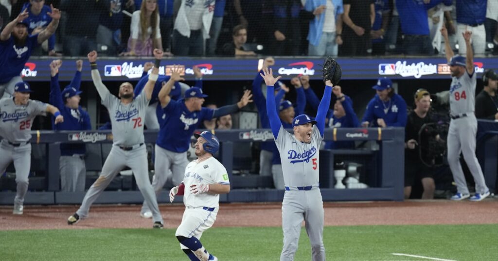 MLB:ブルージェイズ、ＷS制覇逃すも「最高の敗者」 粘りの打線で新潮流 - 日本経済新聞