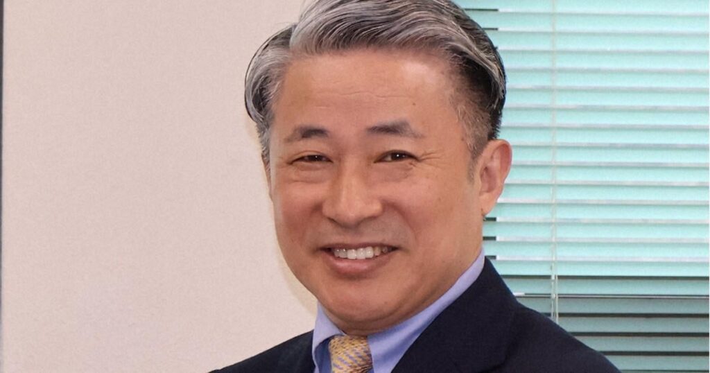 中国総領事「高市首相の汚い首斬ってやる」 台湾有事答弁巡り 日本政府は抗議 | 毎日新聞