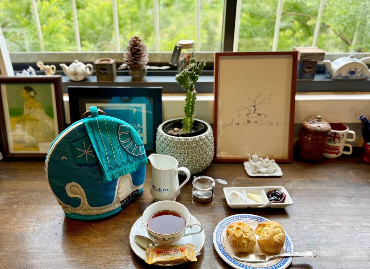 「スコーンと紅茶（プライド オブ スリランカ）のセット」1,320円（税込）