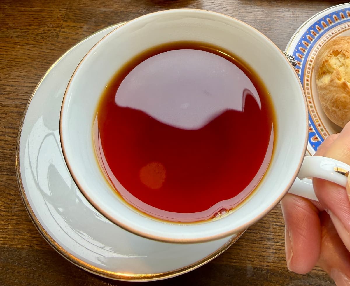 まずはストレートで