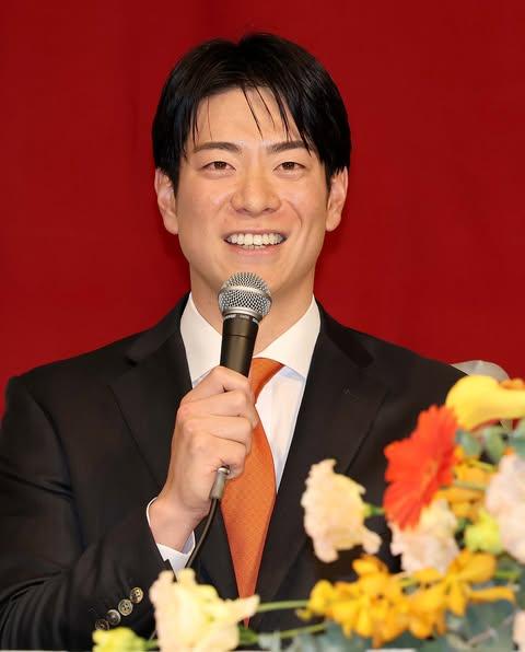 「レギュラーとして引っ張る」 松本選手が入団会見 - giants.jp