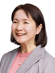 小島 玲子 氏