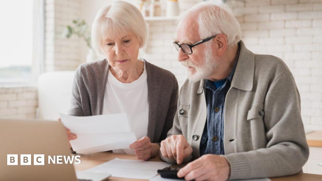 他に収入のない公的年金受給者は税金を納めない