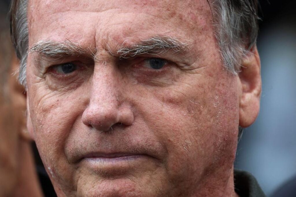 ブラジル前大統領を拘束、逃亡の恐れ 近日中に刑期開始の予定 – CNN.co.jp ブラジル前大統領を拘束、逃亡の恐れ 近日中に刑期開始の予定 - CNN.co.jp