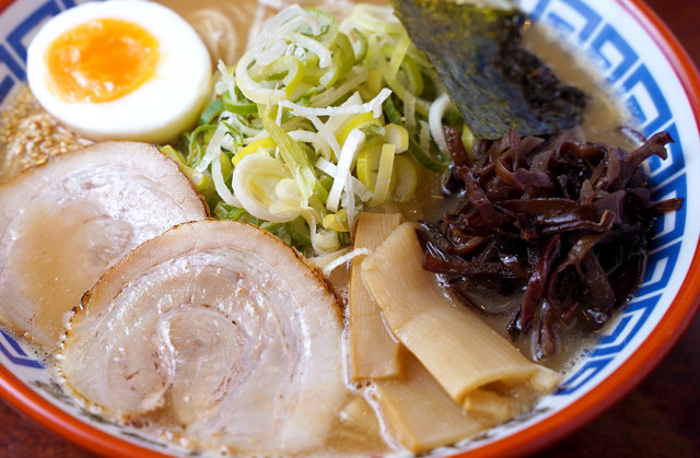 これぞ「大分濃厚ドとんこつ」本場の味！ とりこになる人続出、と言われるそのワケとは（edit Oita エディット大分）｜ｄメニューニュース（NTTドコモ）