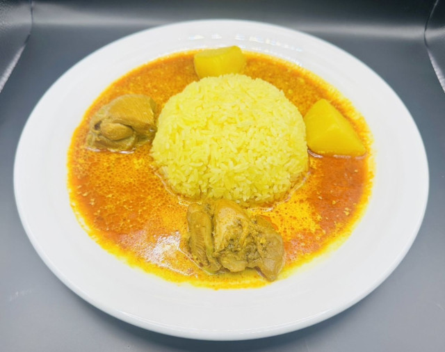 30種以上のスパイス香る スリランカカリー　「SRI Lanka Restaurant SAGA」佐賀市