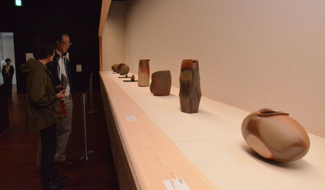 「備前の現代陶芸」後期展　伝統と挑戦 魅力堪能　備前市美術館 六古窯作品も