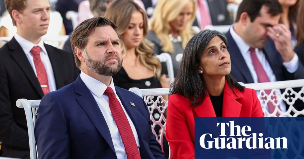 JD・ヴァンス、妻ウシャにキリスト教に改宗してほしいとのコメントを繰り返す |米国副大統領、ヒンズー教徒である妻にはキリスト教徒であることが望ましいとターニングポイントUSAの参加者1万人に発表