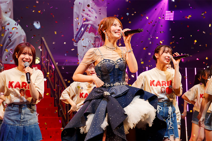 ＮＭＢ４８小嶋花梨の卒業公演、山本彩のサプライズ登場に会場どよめく | Lmaga.jp