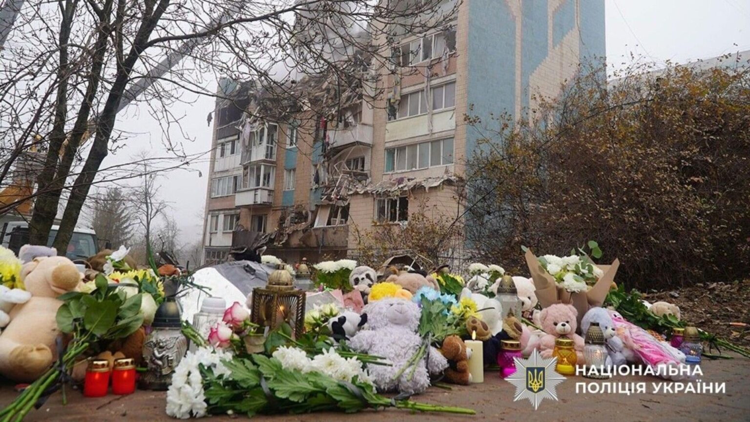 ポーランド人女性、ロシア攻撃の犠牲者。 7歳の女の子です