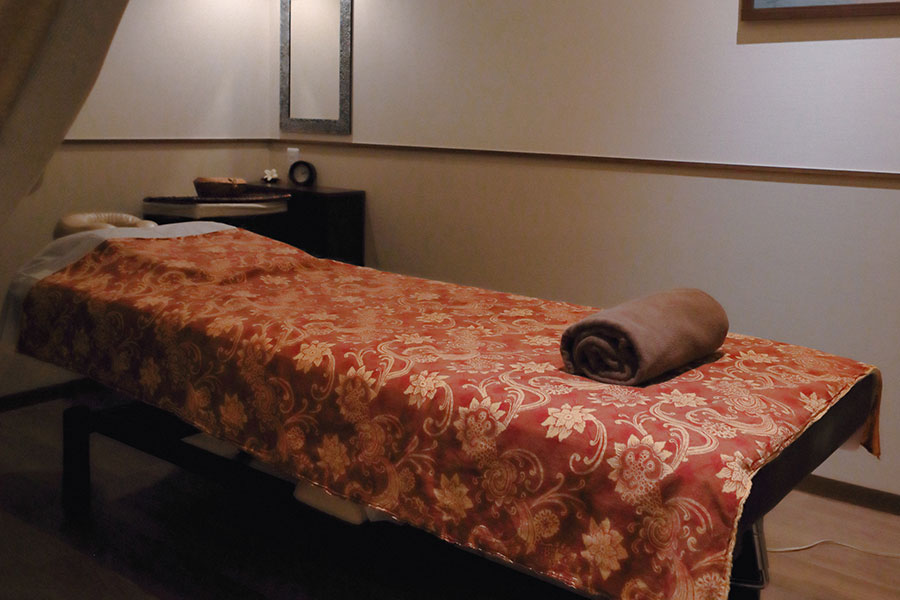 「バダンバルー ブリーゼブリーゼ店」店内