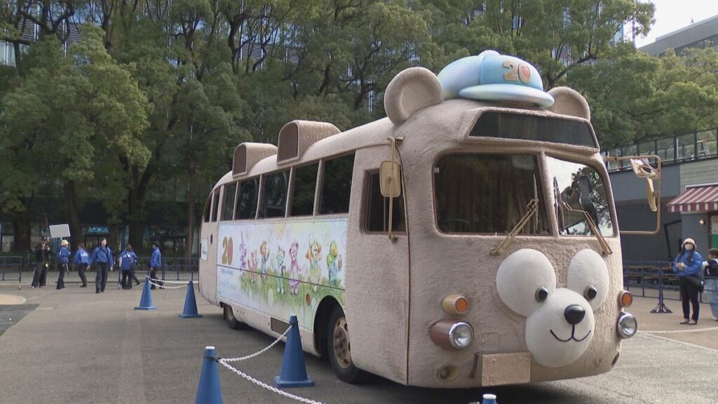 名古屋・栄に「ダッフィーバス」がやって来た!なごやエンタメ祭り お笑いやアーティストのライブも – Locipo(ロキポ) 無料テレビ動画・見逃しネット配信サービス 名古屋・栄に「ダッフィーバス」がやって来た!なごやエンタメ祭り お笑いやアーティストのライブも - Locipo(ロキポ) 無料テレビ動画・見逃しネット配信サービス