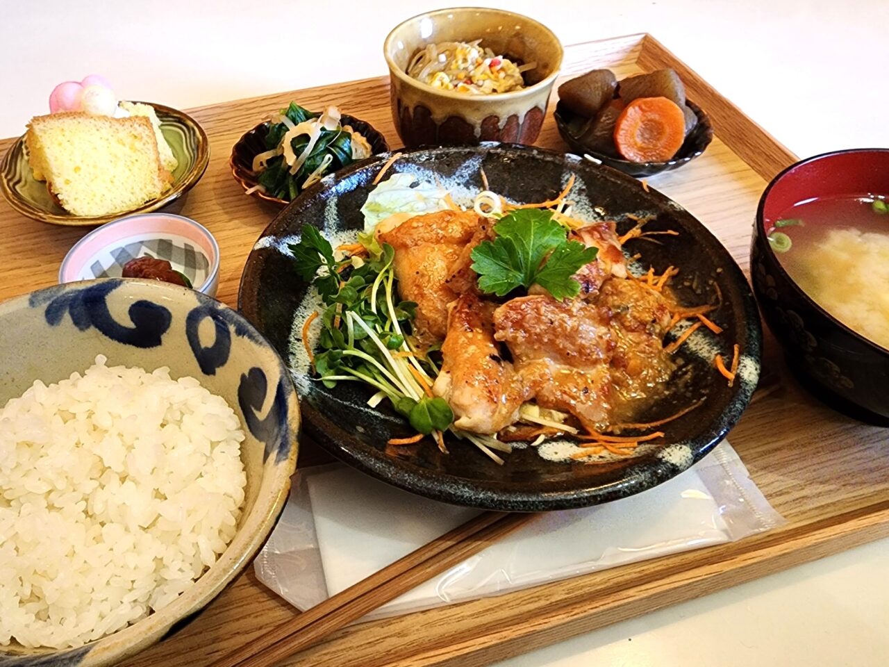 「おうちごはんikumiy」日替わりメニュー(もも肉の味噌ジンジャー)