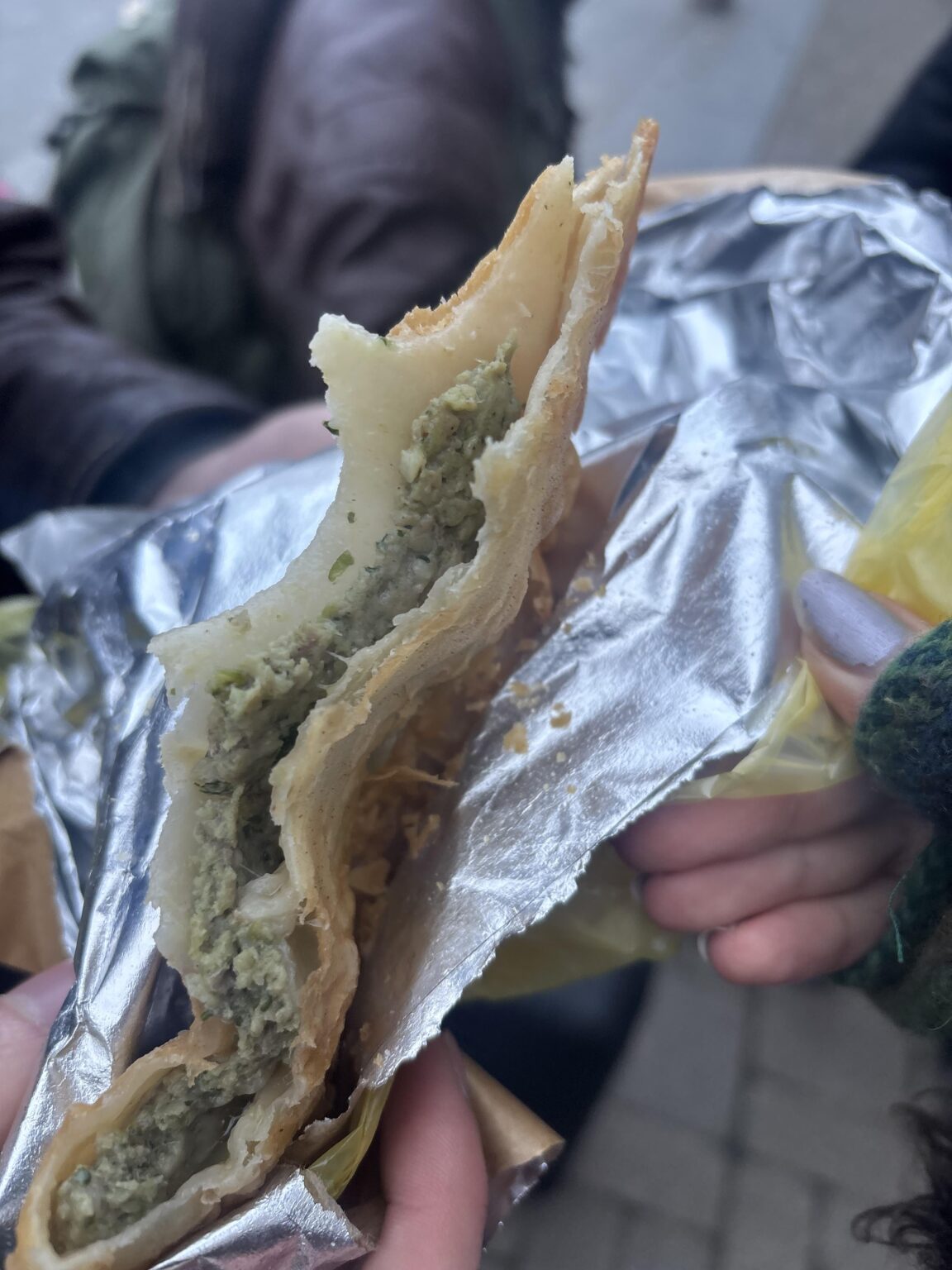 リガで食べたこのミートペストリーの名前は何ですか?