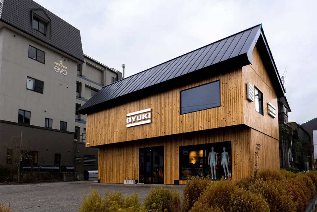 【 OYUKI 】日本・白馬とカナダ・ウィスラーにフラッグシップ店の出店を発表 | 日本一わかりやすいスノーボードサイト！DMKsnowboard