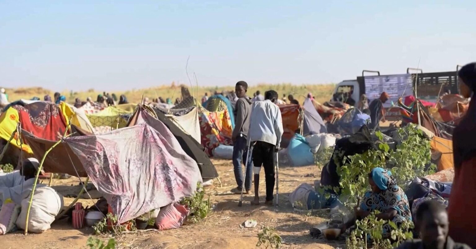 スーダン市が民兵組織の手に落ちた後、男性数百人が射殺され行方不明、目撃者が語る