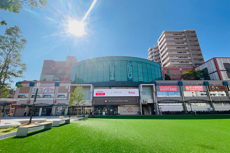 会場となる高石駅前芝生広場