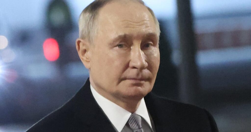 流出した通話でトランプ大統領側近がロシアにトランプ氏に媚びる方法を教えていることが判明