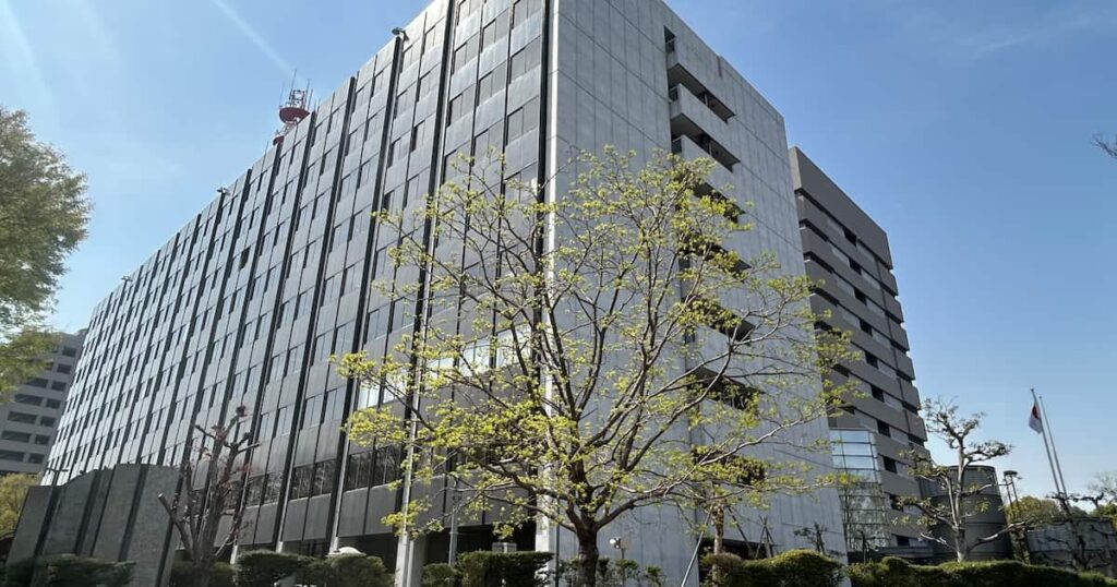 トヨタ「アルファード」やウイスキー盗む 逮捕の男ら4県で90件関与か