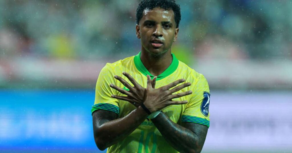 Estevao and Rodrygo net braces in demolition