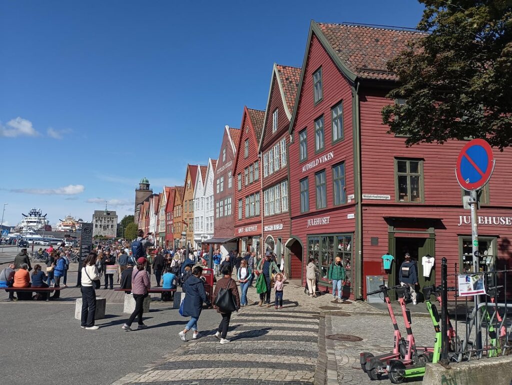 ベルゲンに来たのは初めて、晴れていました