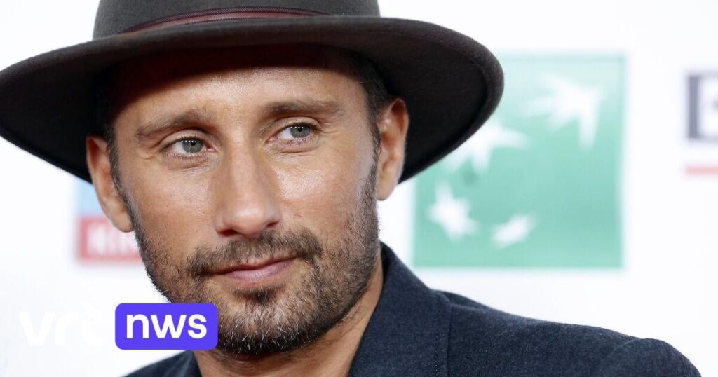 マティアス・スーナールツ、警察の検査中に反抗的行為で逮捕：無免許運転、呼気検査も拒否 | VRT NWS: ニュース