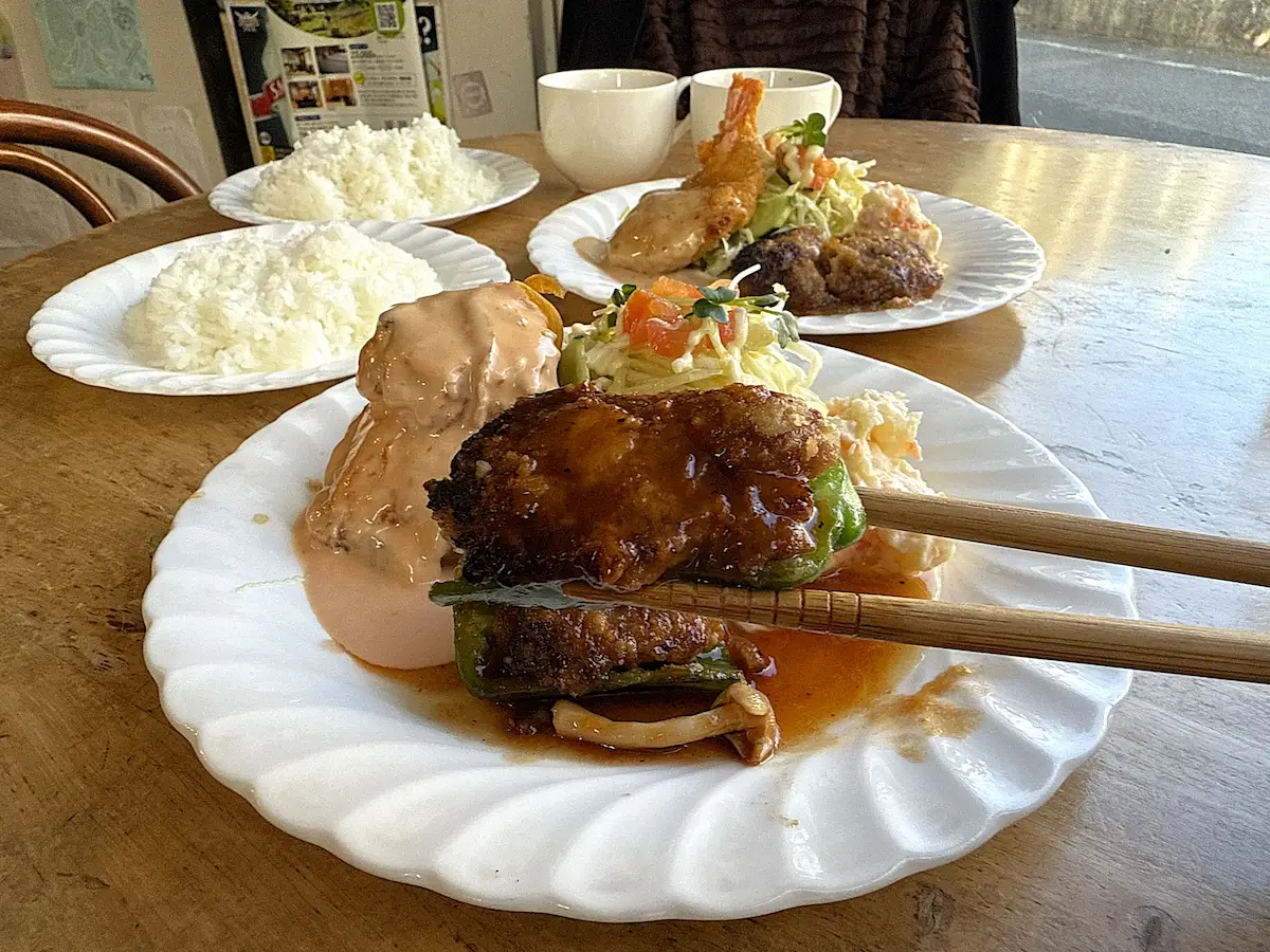 「STELLA」のピーマンの肉詰め