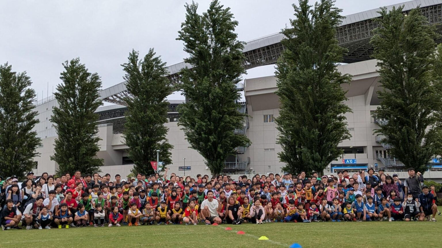 浦和レッズはなぜ「かけっこ教室」を開いたのか ~岡野雅行&塚原直貴が小学生を指導(矢内由美子) – エキスパート – Yahoo!ニュース 浦和レッズはなぜ「かけっこ教室」を開いたのか ~岡野雅行&塚原直貴が小学生を指導(矢内由美子) - エキスパート - Yahoo!ニュース