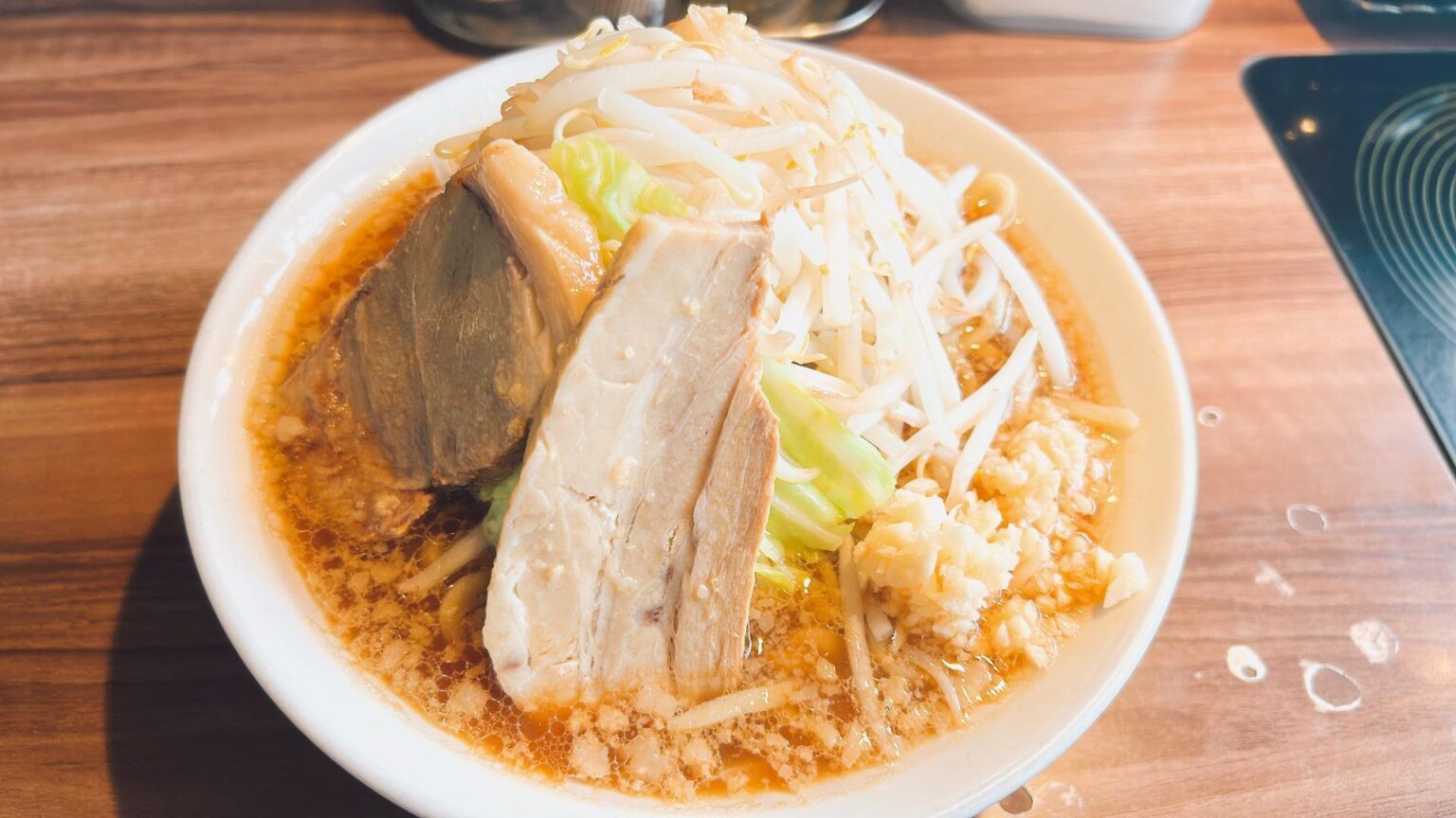 【桑名市】桑名で気軽に二郎系ラーメンを食べるなら！マイルド系で最後までおいしく食べられます！（ともろん） - エキスパート - Yahoo!ニュース