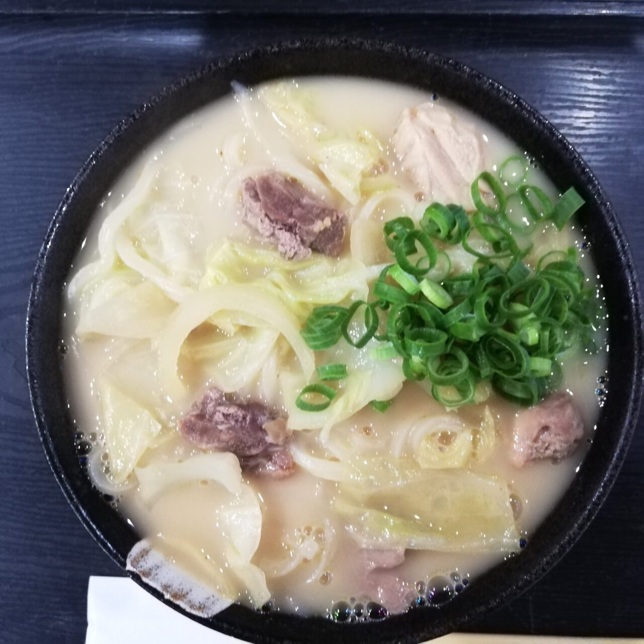 「うどん すぎはら」鶏白うどん。画像提供：「ゆうママ」様