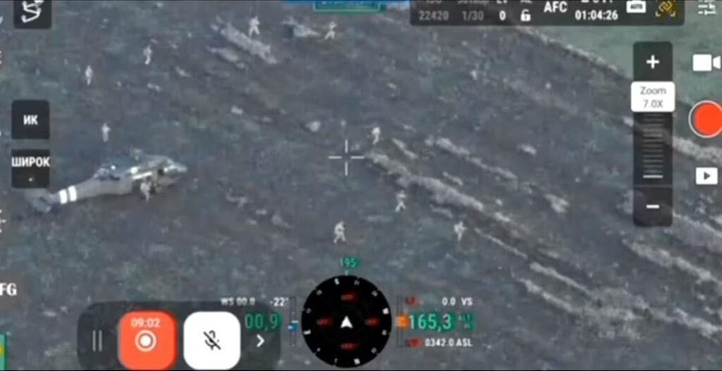 ウクライナ特殊部隊、ポクロフスクの更なる掃討にヘリコプターによる奇襲攻撃を実施