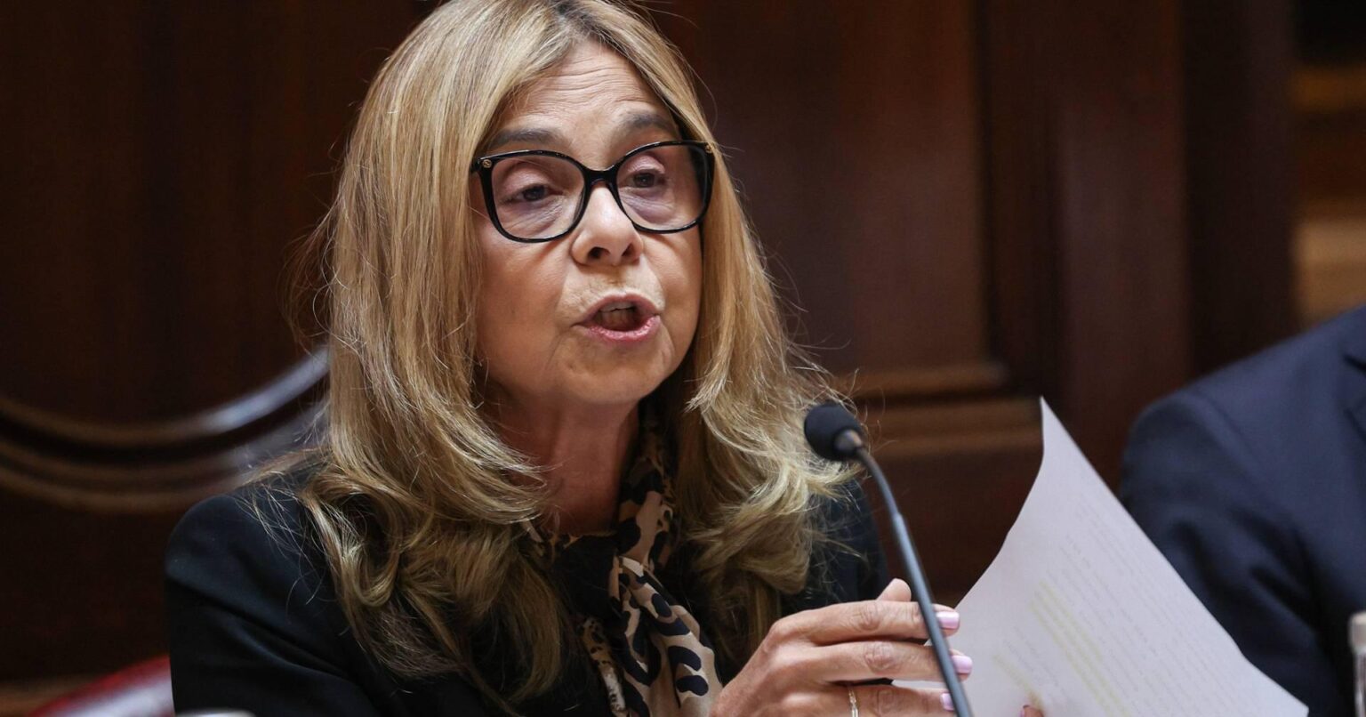 保健大臣はルイス・モンテネグロ氏に辞任を要請するだろう
