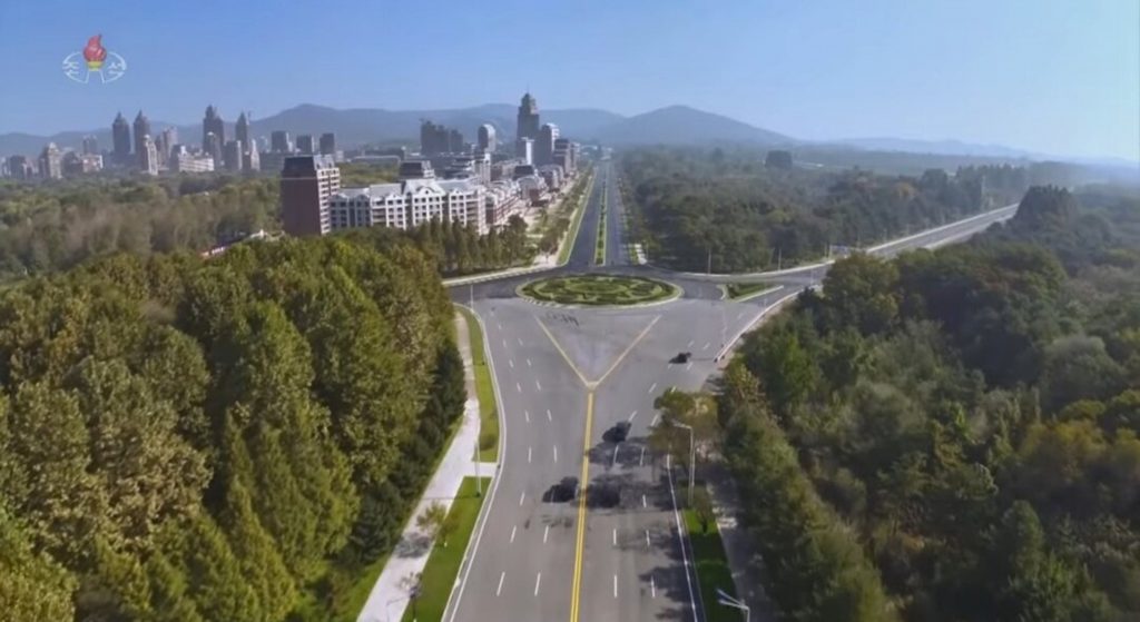 北朝鮮、平壌に「派兵軍団地」建設…ロシア派兵兵士の遺族向け住宅も整備 | KOREA WAVE