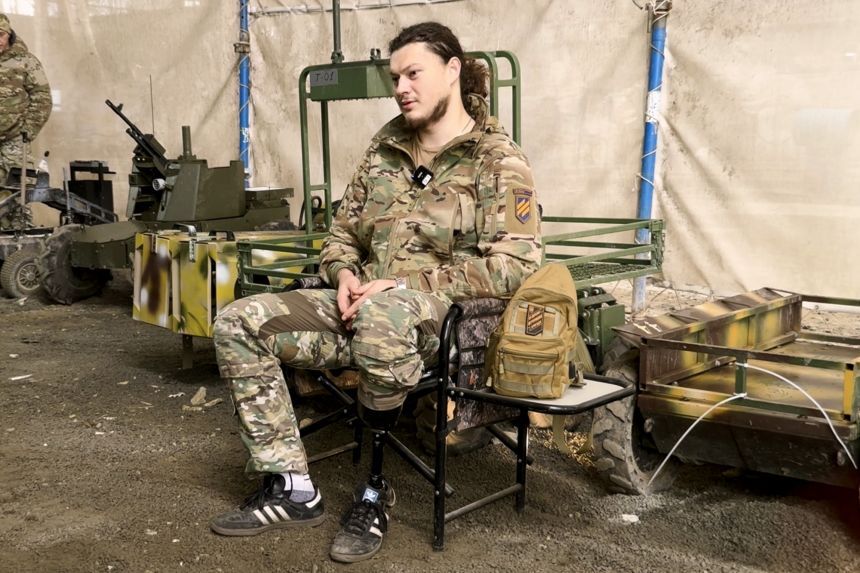 陸上ドローンで避難した最初期のひとりだったと話すヒストリアン/Kosta Gak/CNN