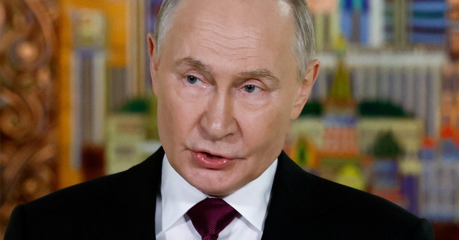 ウクライナ軍撤退なければ、ドンバス地方を武力で完全制圧＝プーチン氏 | ロイター