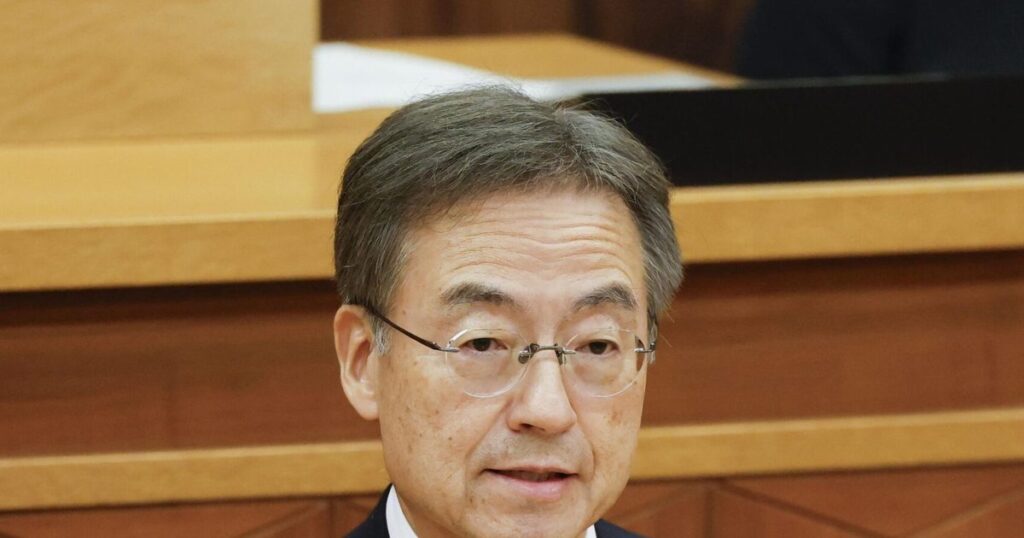 福井県知事が辞職　複数職員にセクハラ文面