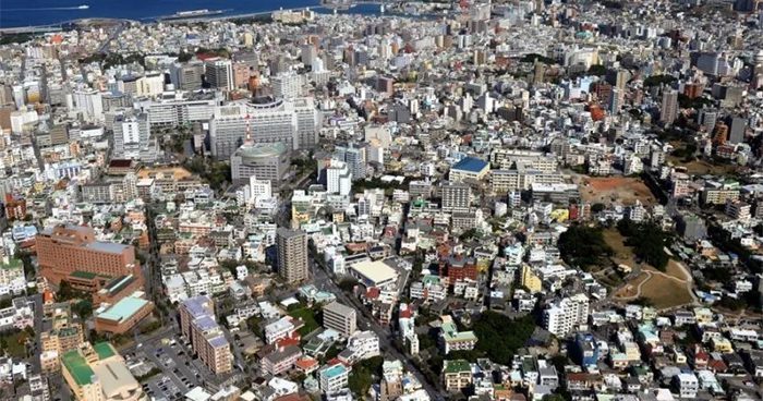 沖縄県の人口3年連続減、146万6454人 那覇市も31万人割れ 25年度 沖縄県の人口3年連続減、146万6454人 那覇市も31万人割れ 25年度