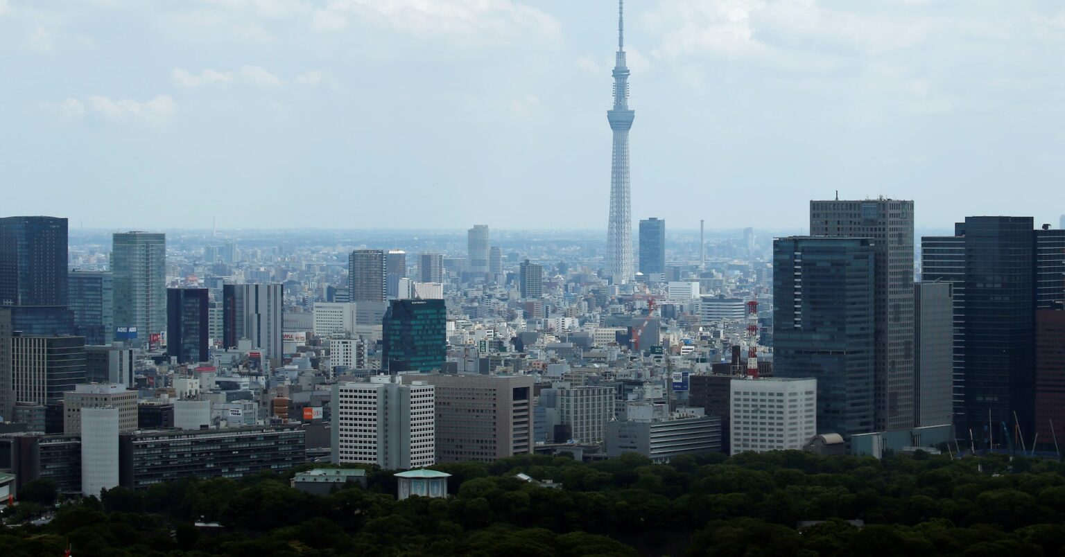 GDP2次速報、7─9月は年率マイナス2.3%に下方修正 設備投資減で | ロイター GDP2次速報、7─9月は年率マイナス2.3%に下方修正 設備投資減で | ロイター
