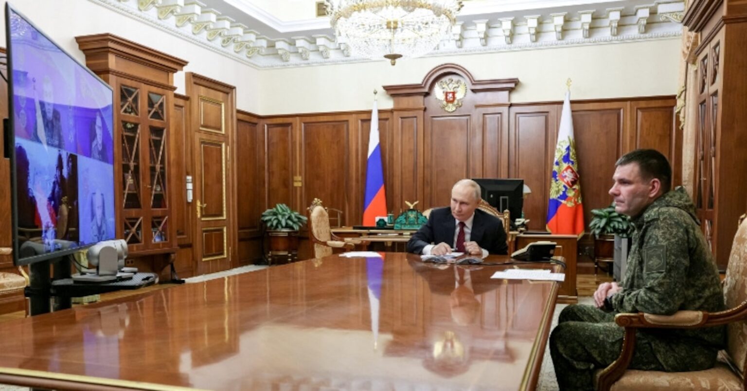 ロ軍「シベルスク制圧」、ドネツク州要衝への足がかり　ウクライナは否定 | ロイター