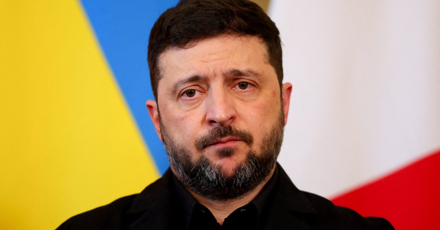 ゼレンスキー氏、NATO加盟断念の用意 米特使「協議に多くの進展」 | ロイター ゼレンスキー氏、NATO加盟断念の用意 米特使「協議に多くの進展」 | ロイター