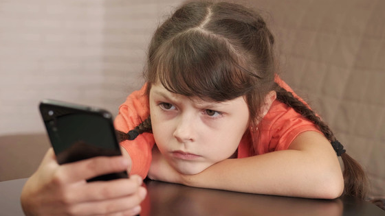 イギリス政府がAppleやGoogleに「性的画像をOSレベルで検知する」機能をスマートフォンに実装するよう求める方針 - GIGAZINE