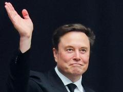 テスラの業績不振を完璧に予測した初期投資家、2026年は「自動運転次第」で転落を予想 | Business Insider Japan