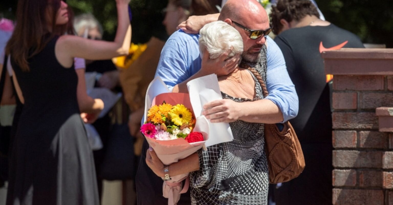 豪首相、ヘイトスピーチ対策強化を約束　ボンダイビーチ銃撃受け | ロイター
