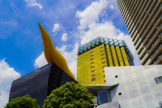 アサヒ株が大幅安　英蒸留酒の東アフリカ事業買収も、割高の見方　還元拡大期待が後退 - ｜QUICK Money World -